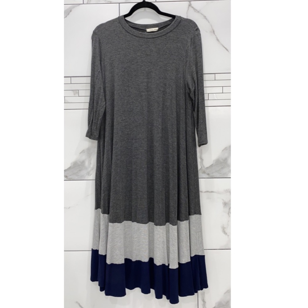 Women’s Grey & Navy Dress